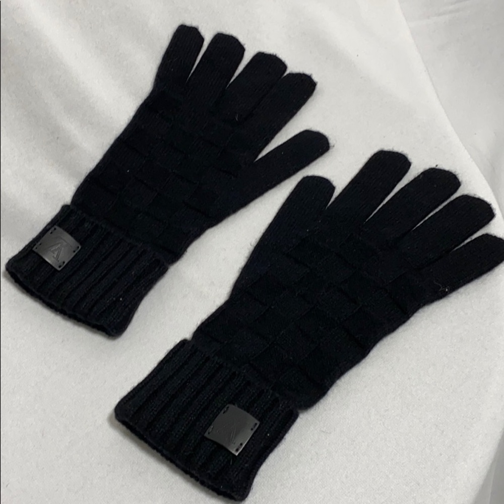 Louis Vuitton- unisex gloves